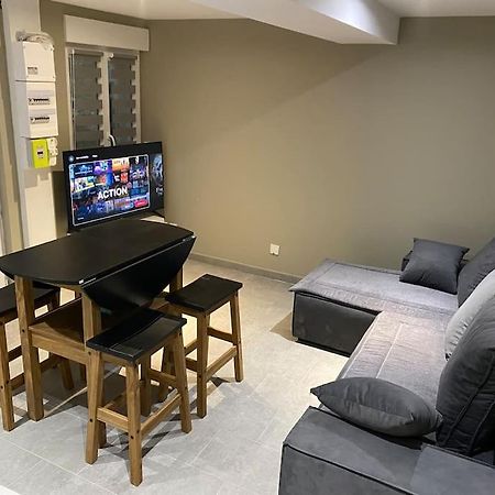 Appartement 8 - Hyper Centre - 1 A 6 Personnes Douai Ngoại thất bức ảnh